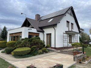 Dom jednorodzinny z instalacją OZE